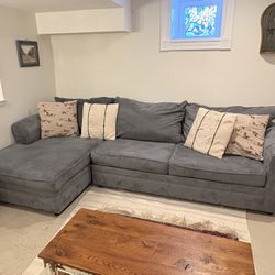 Chaise Lounge Sectional w/ 4” Queen Memory Foam Mattress 