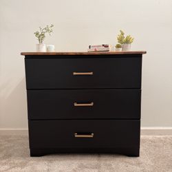 Traditional Dresser 