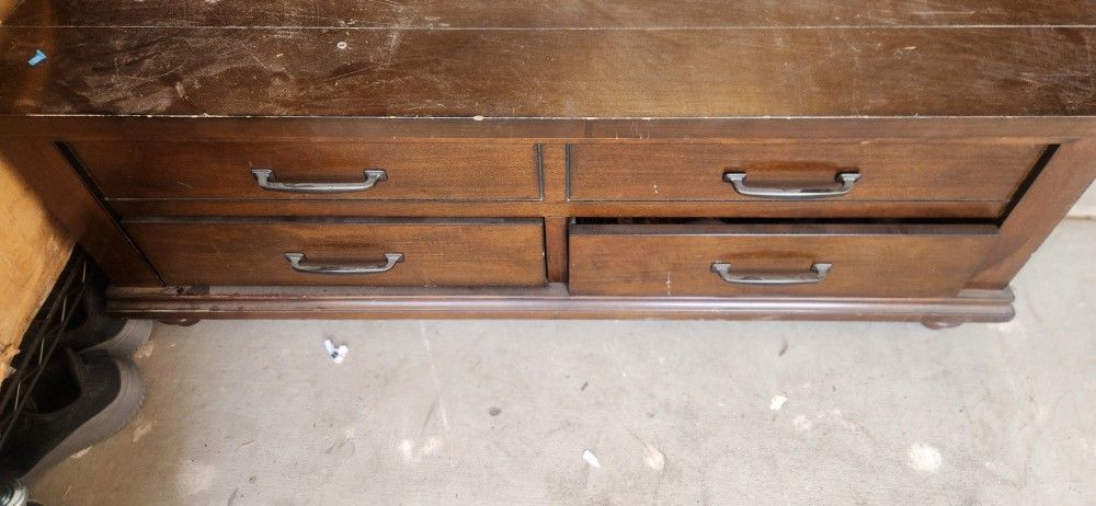 Coffee Table That Raises - Must Sell Asap