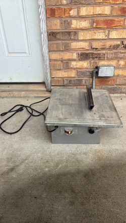 The tile shop 7”inch blade tile cutting machine