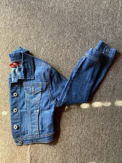 Cropped Denim Jacket