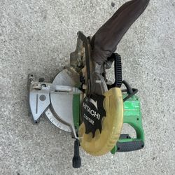 Hitachi C10FCE2 10” Compound Miter Saw w/ Dust Bag – Tested