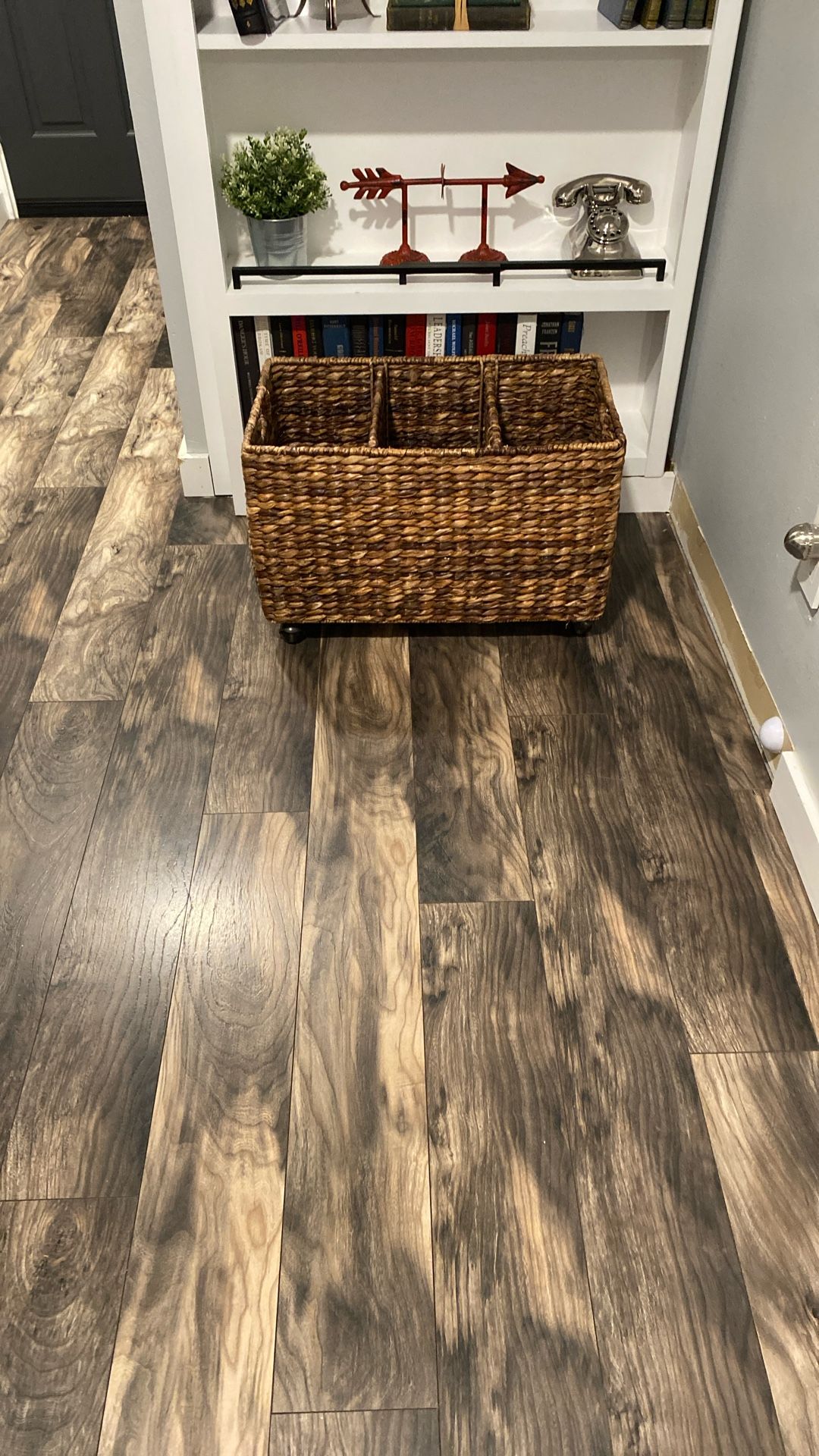 Pottery Barn Savannah Handwoven Seagrass Sorting Basket