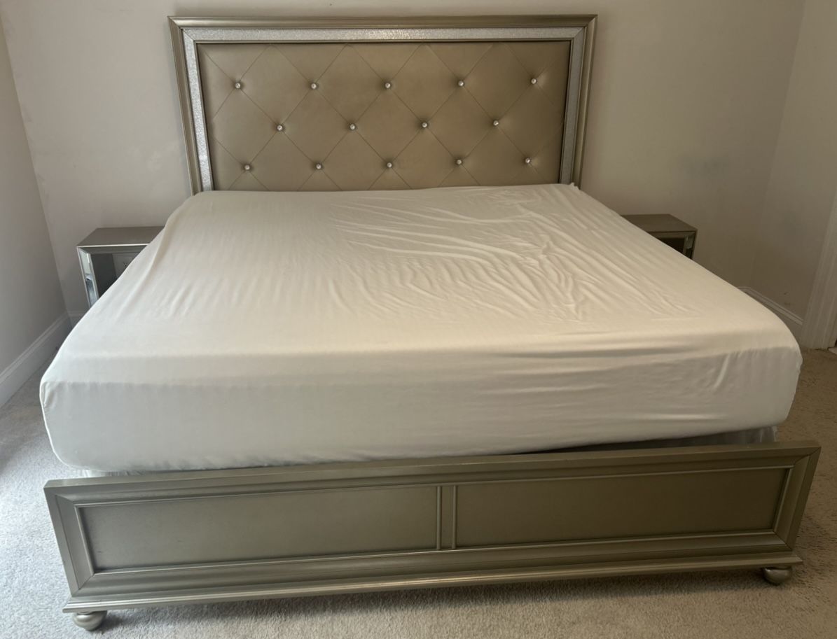 King Bedroom Set
