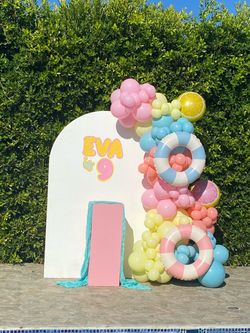 Balloon backdrop