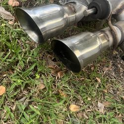 Camaro Exhaust V8 $200
