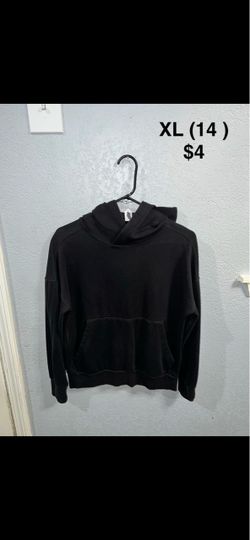 Boys hoodies & long sleeve shirt