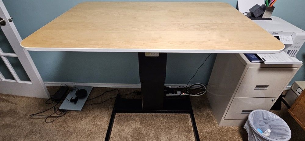 Power Stand Up Adjustable Desk