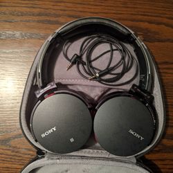 Sony Headphones with Case