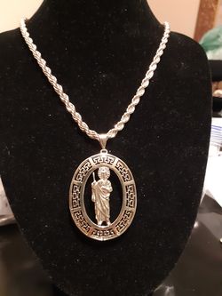 Cadena y dije para hombre . Oro laminado 14k/ gold plated 14k