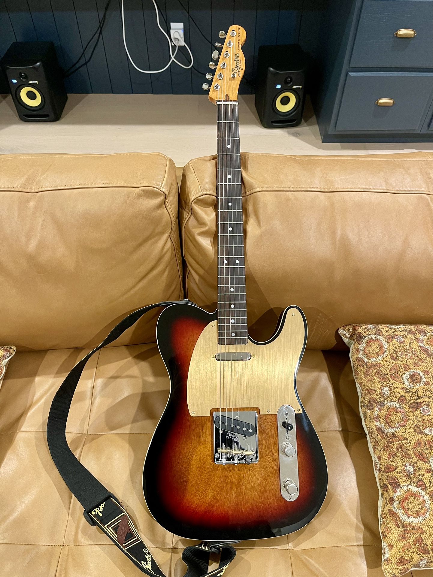 2021 Fender Squire Telecaster CV60