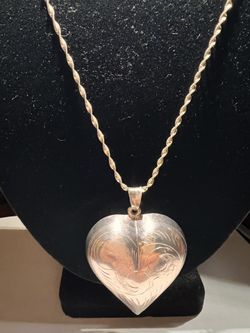 Vintage twisted herringbone sterling silver 925 chain with heart charm