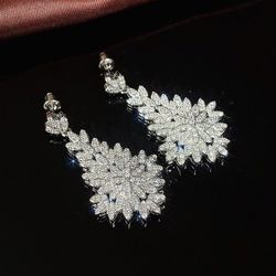 Luxury Leaf Drop Dangle 18K White Gold-Plated Cubic Zirconia Bridal Earrings, Valentines Gift