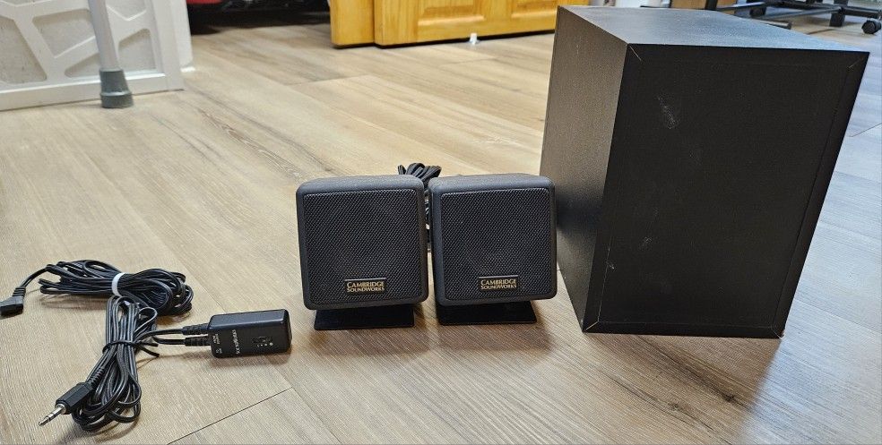 Cambridge Soundworks PC Speaker System
