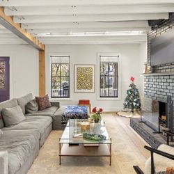 SIXPENNY DEVYN SOFA SECTIONAL