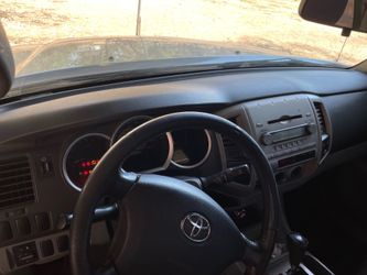 2005 Toyota Truck