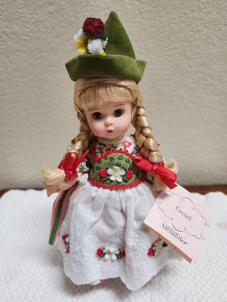 Like New 8" Madame Alexander Doll/Gretel/Storybook/Gift/Collectible
