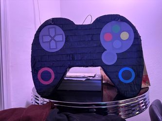 Video game piñata