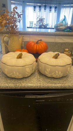 Pumpkin tureen