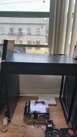 Black ikea desk