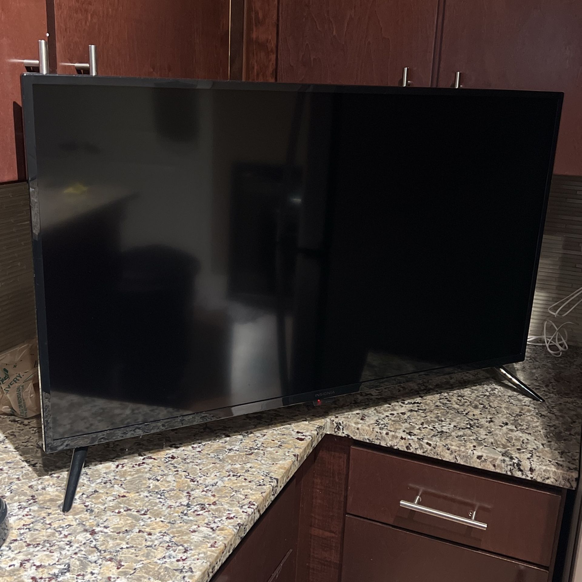 Insignia Fire TV 42 inch