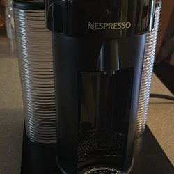 Nespresso  Breville 