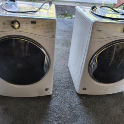 Maytag Washer And Dryer Set