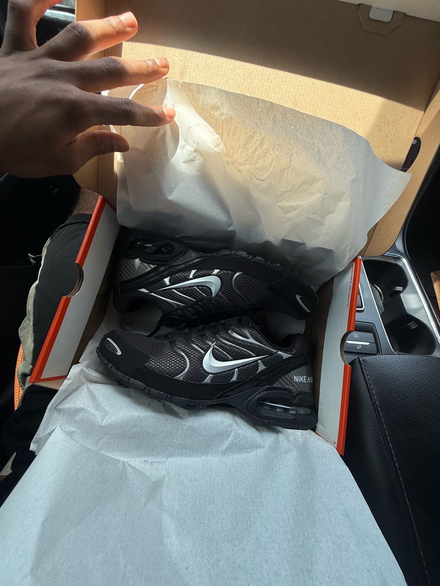 Nike Air Max Torch 4 Size 10 β Like New π₯