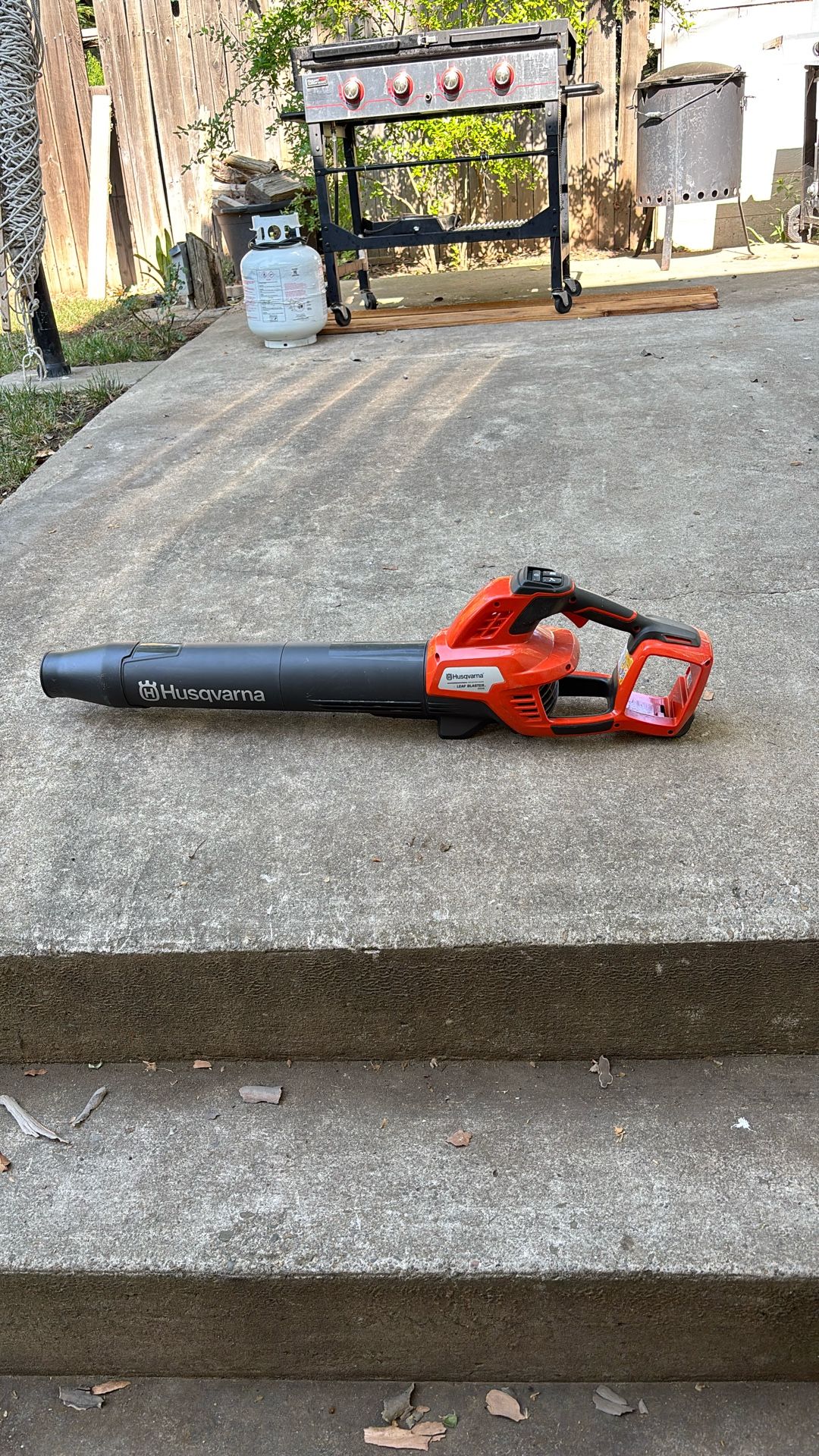 New Husqvarna 350iB Cordless Leaf Blower – Tool Only (No Battery)