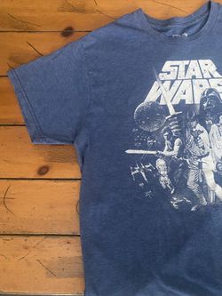 STAR WARS T-SHIRT// SZ : LARGE ADULT