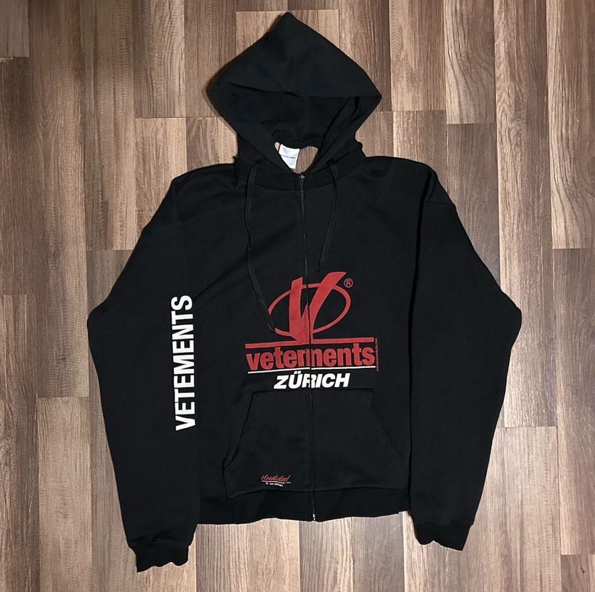 Vetements SS18 Zurich Zip up hoodie/sweater
