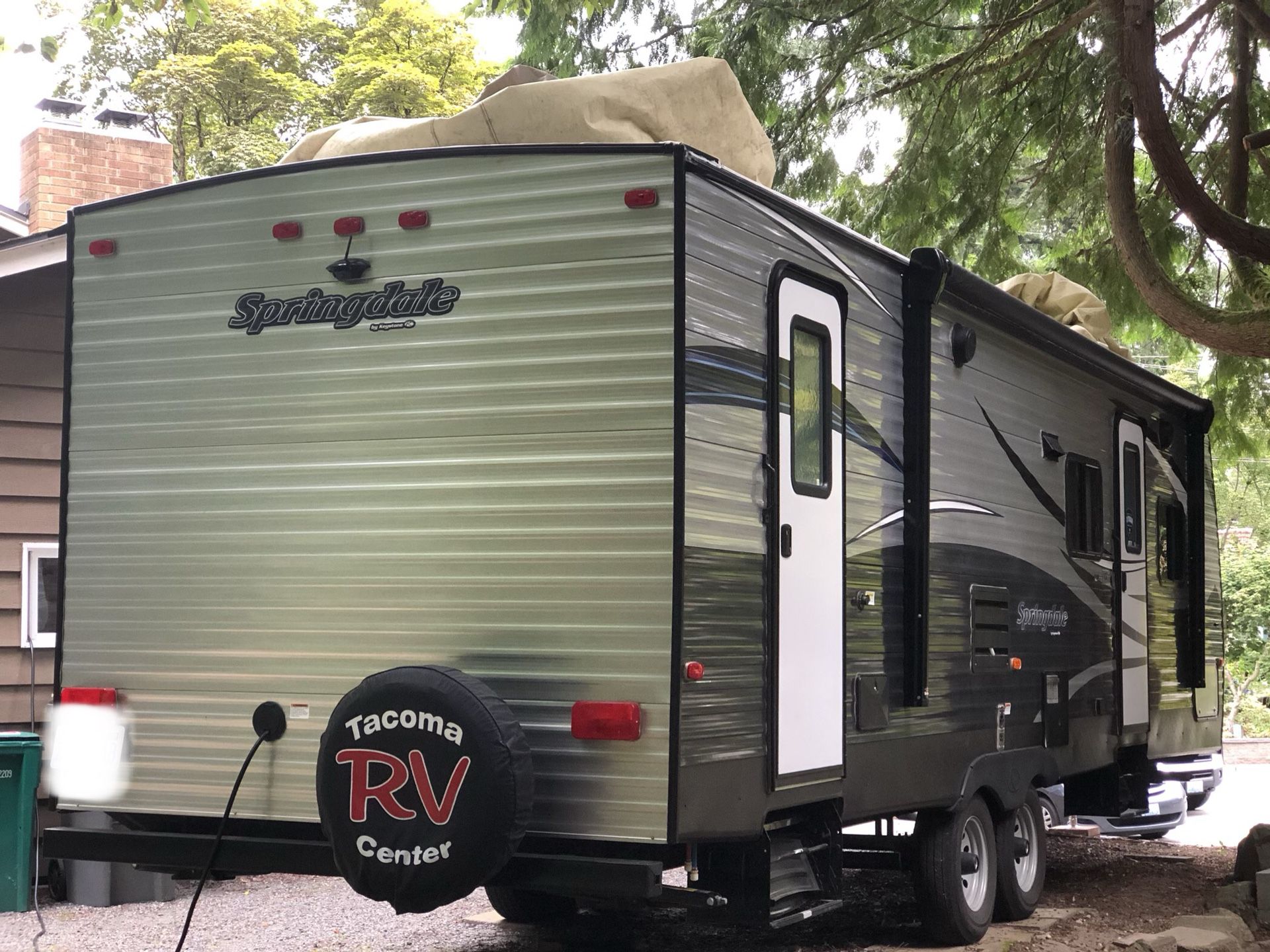 Camper trailer RV