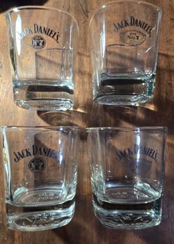 4 No. 7 Jack Daniel's Glasses