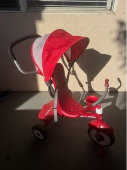 Radio Flyer 4-in-1 Stroll 'N Trike