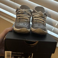 Jordan 11 Retro Cool Grey TD