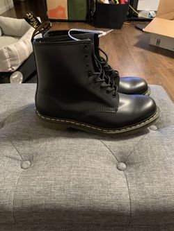 Dr. Martens Air Wair