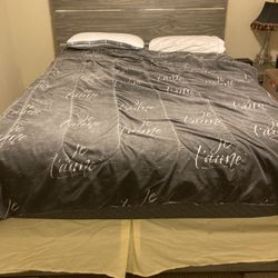 Bed Set Comes With Everything 