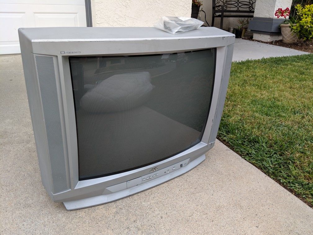 JVC 27" D Series CRT Av-27D305