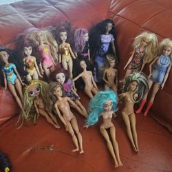 Barbies 