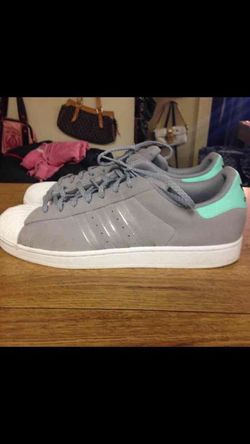 Men's size 13 Adidas sneakers