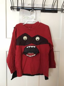 Cute Long Sleeve With A Cape 7X Boys