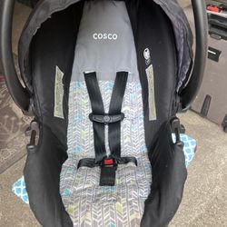 Cosco Light N Comfy 35  Baby Car Seat