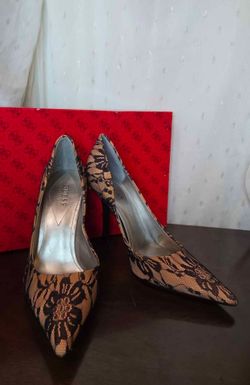 Guess Lace Pointed-Toe Stiletto Pumps