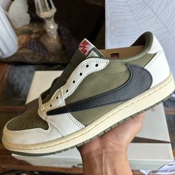 Air Jordan 1 Travis Scott Medium Olive