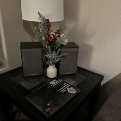 Corner Table