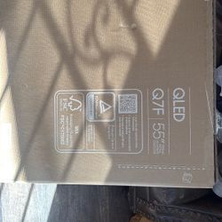 TV Samsung QLED  Q7F.  55”