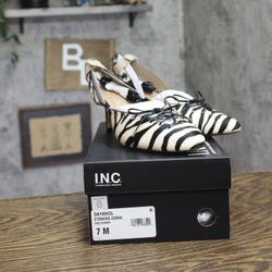 Nwt Inc International Concepts Sandals Zebra Black White 7m