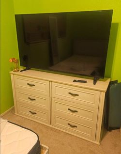Twin size bedroom set