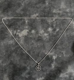 Sterling Silver 925 Italy ROLO Round link Necklace Chain 5.65 grams & Vintage PSCL Elven 7 Point Star Pentagram Pendant