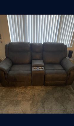 RECLINER SOFA 